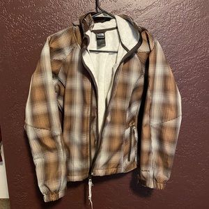 The North face winter jacket women’s size xs